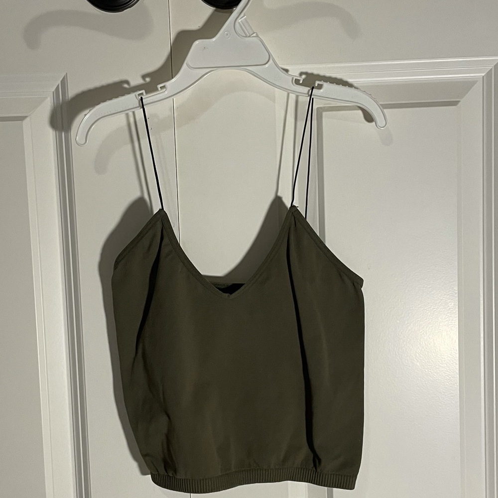 OLIVE GREEN CROP TOP